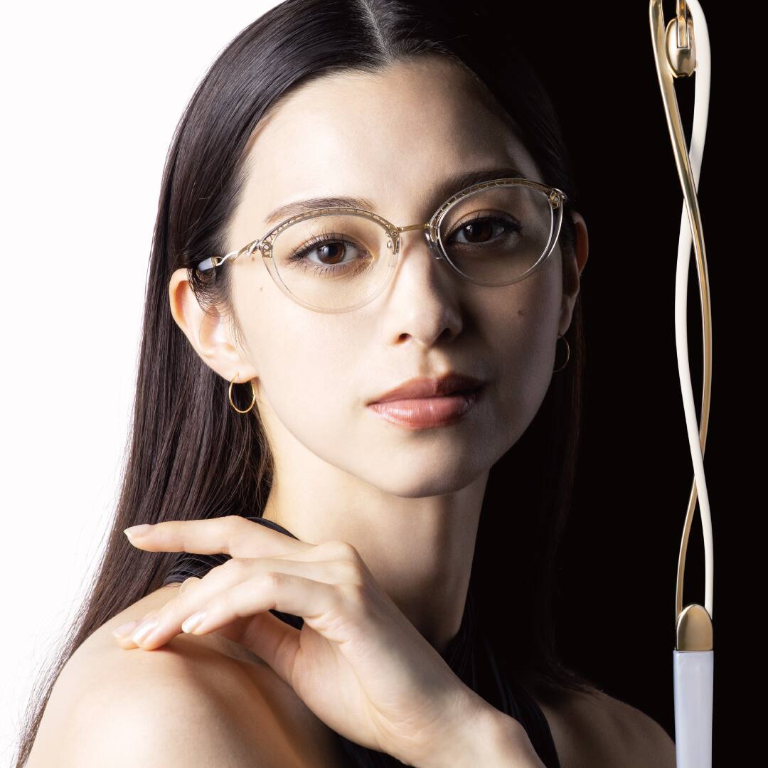 Menuet Collection XL1727 CR 中条あやみさん着用