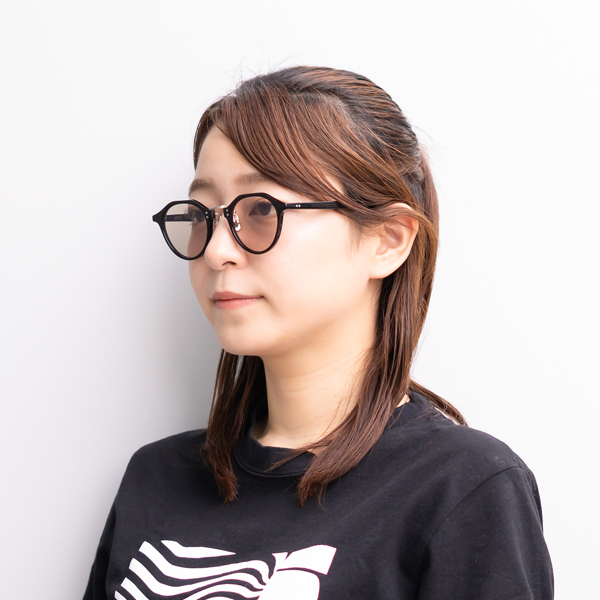 シャイニーブラック/シルバー/ライトブラウン