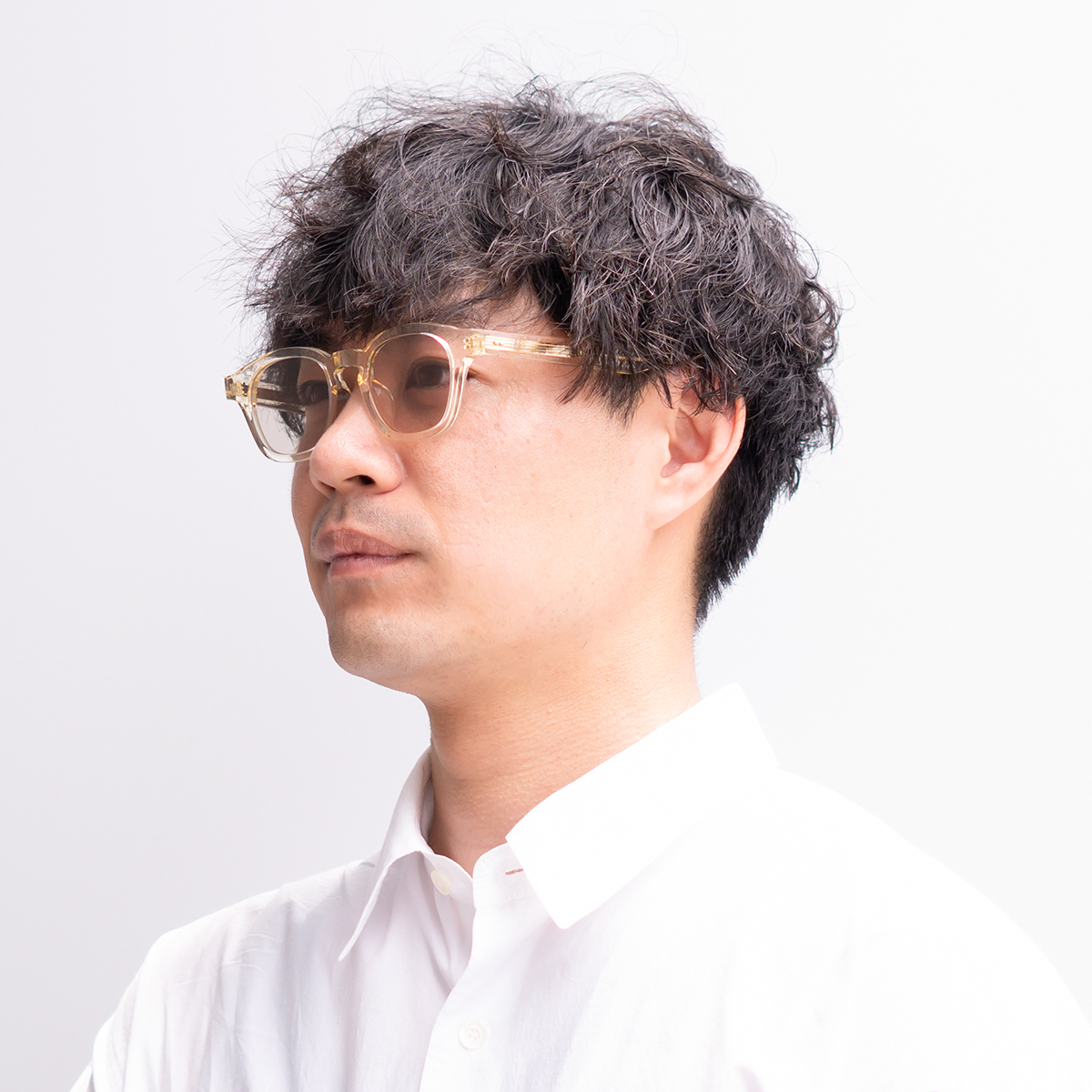 クリアイエロー