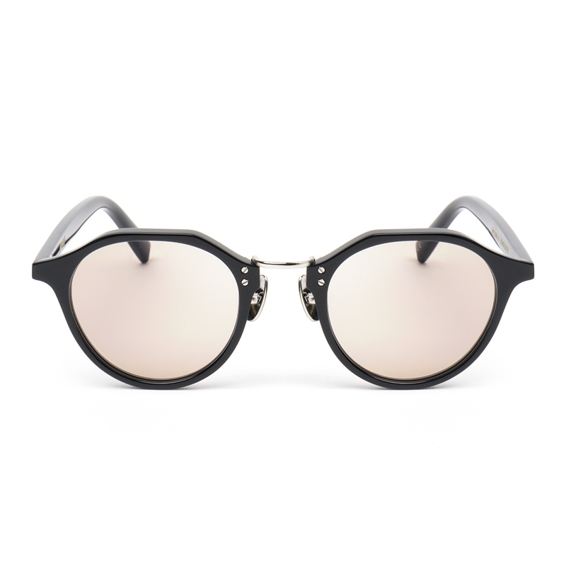 シャイニーブラック/シルバー/ライトブラウン