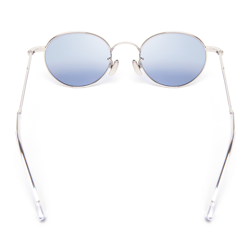 シルバー/ライトブルー