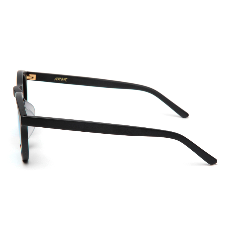 ブラックマット/グリーンブラックミラー