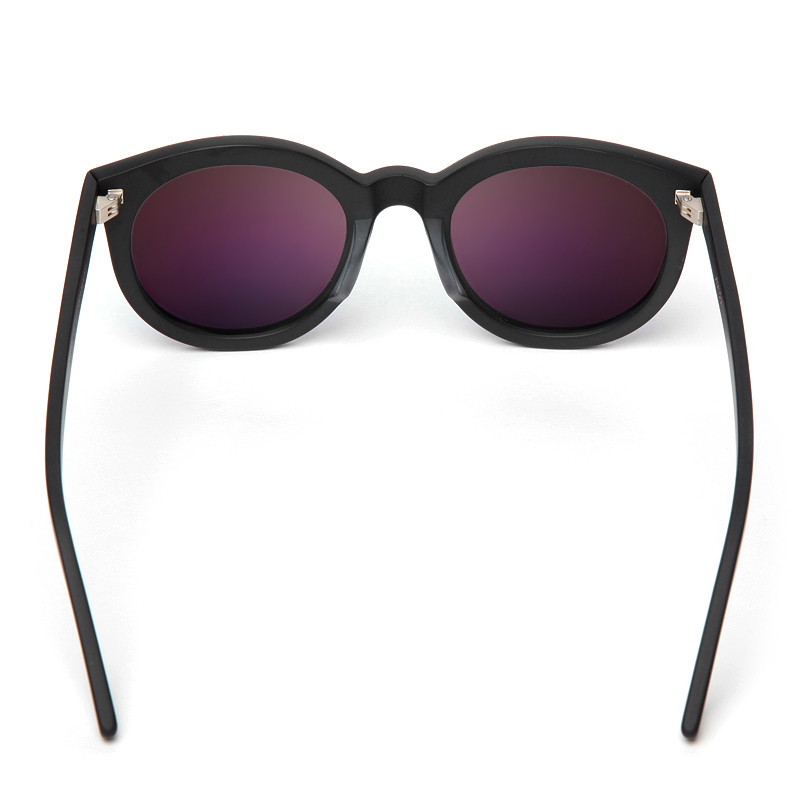 マットブラック