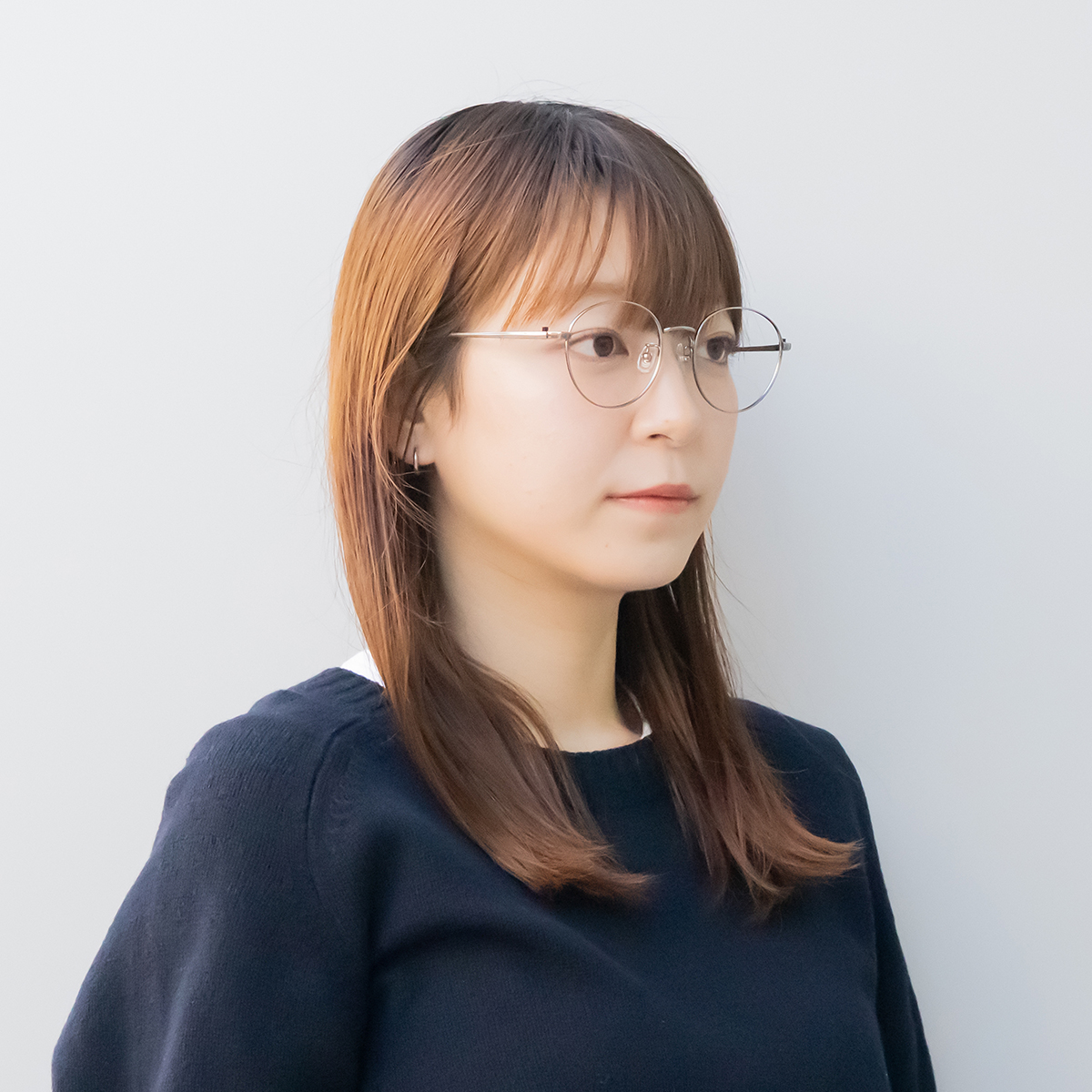 ライトグレー 51