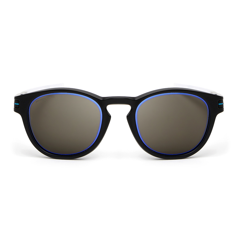 マットブラック