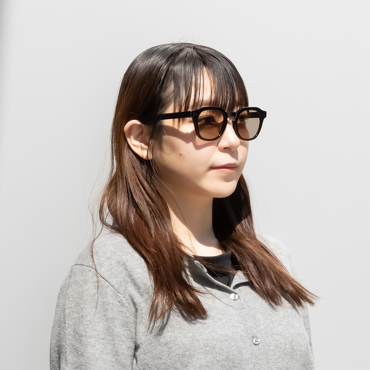 ブラック(ブラウン) 48