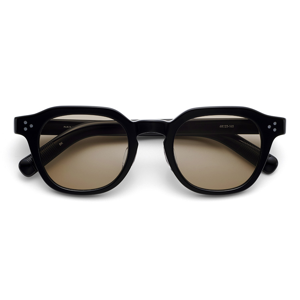 ブラック(ブラウン) 48