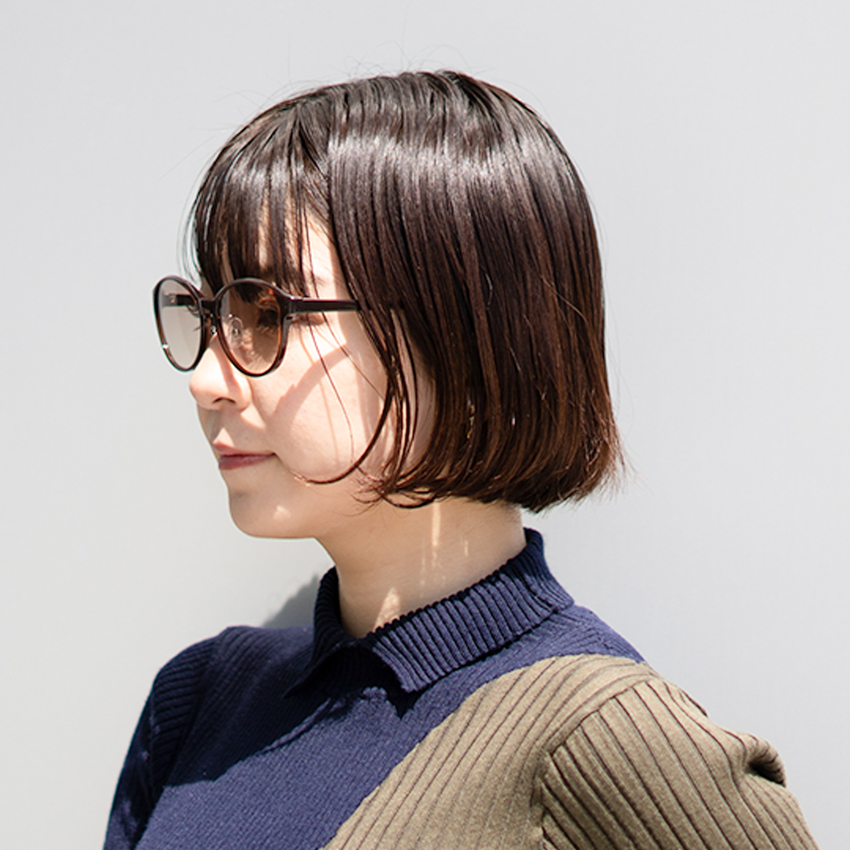 クリアブラウン