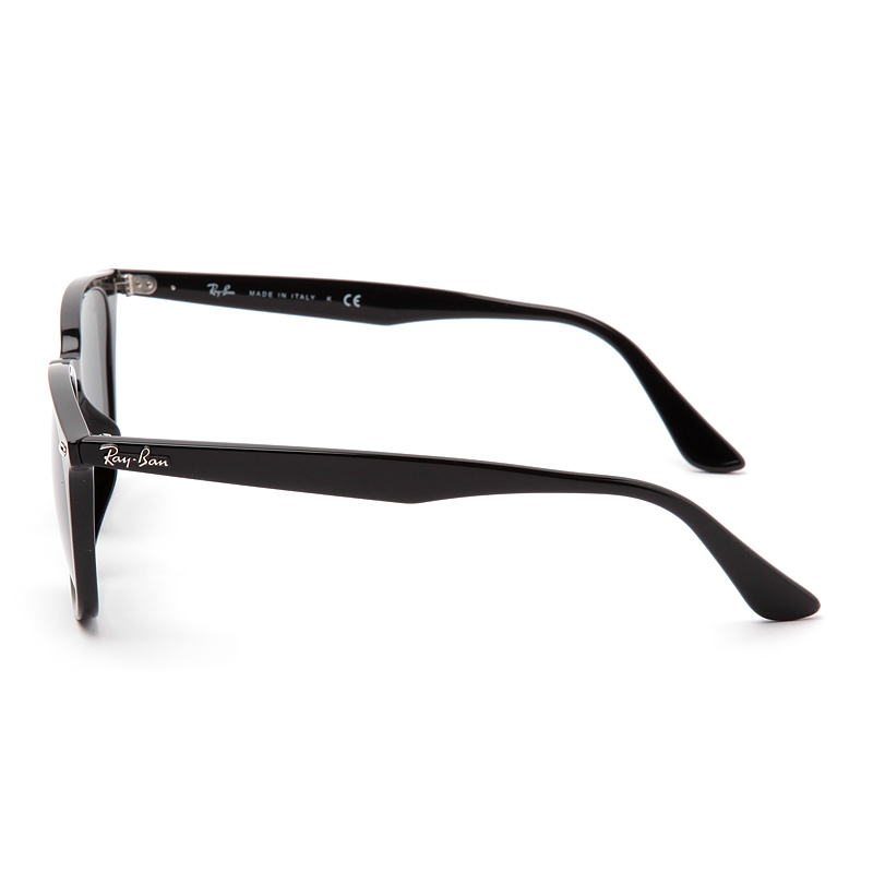 オパールベージュ