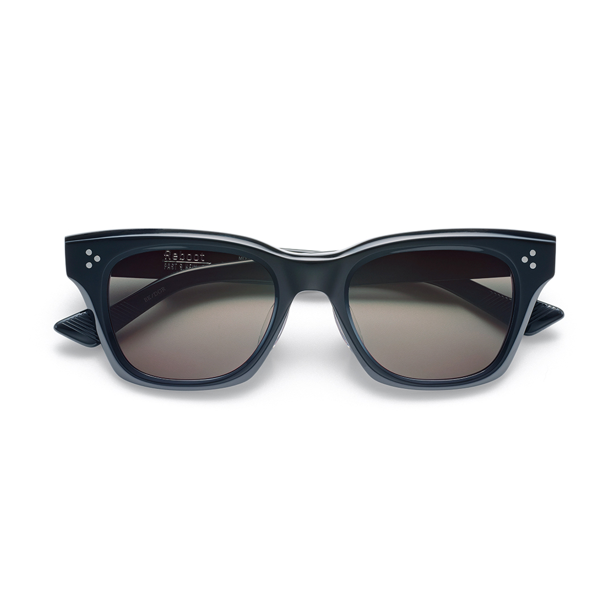 ブラック (ダークグレー)