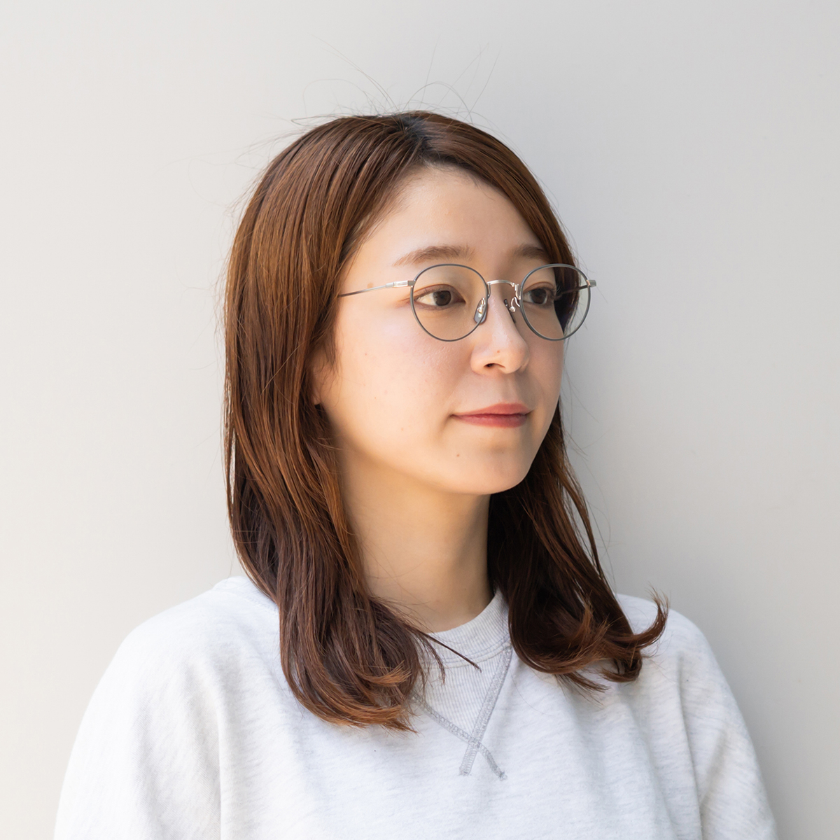 シルバーマット/グレー 47