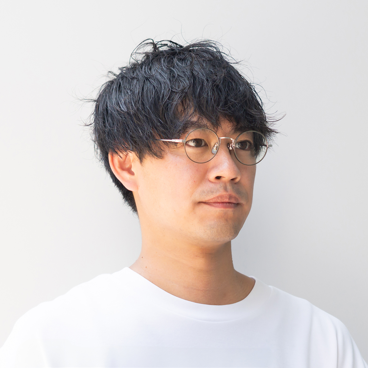 シルバーマット/オリーブ 46