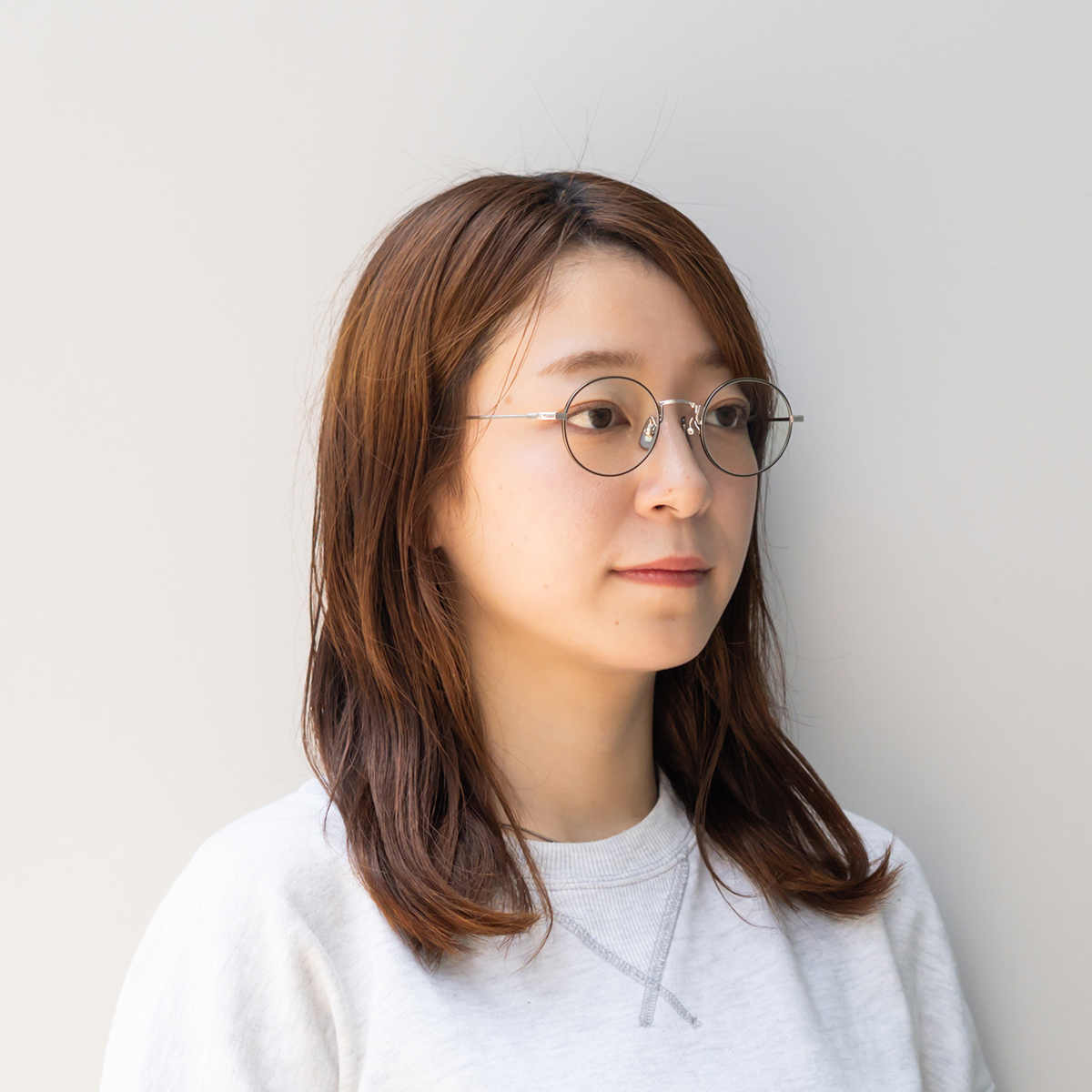 シルバーマット/オリーブ 46