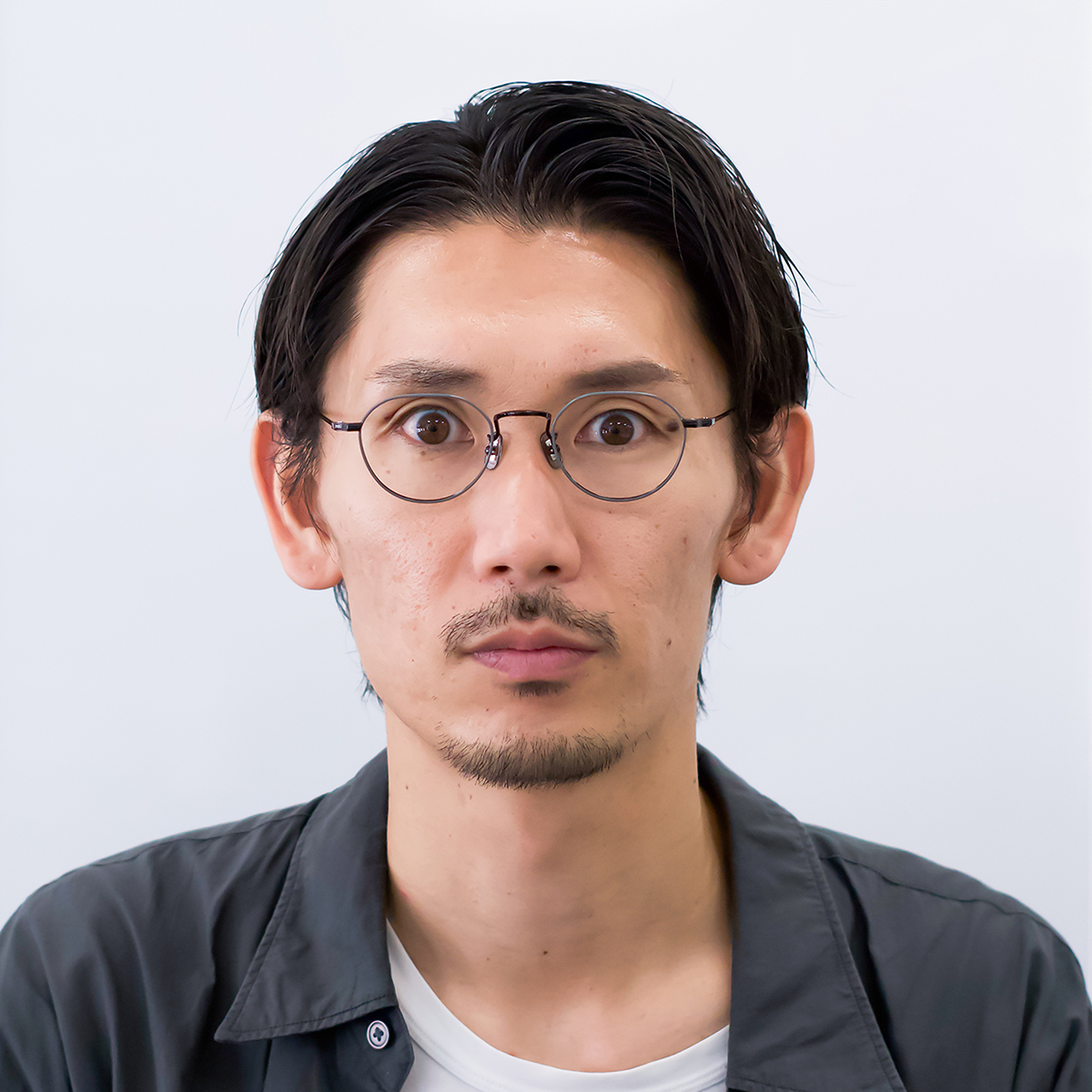 ブラックマット/グレー 48