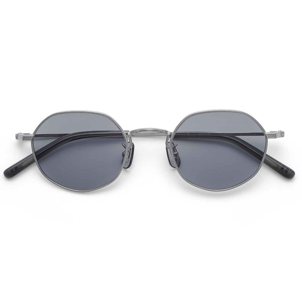 シルバーマット (ライトグレー)