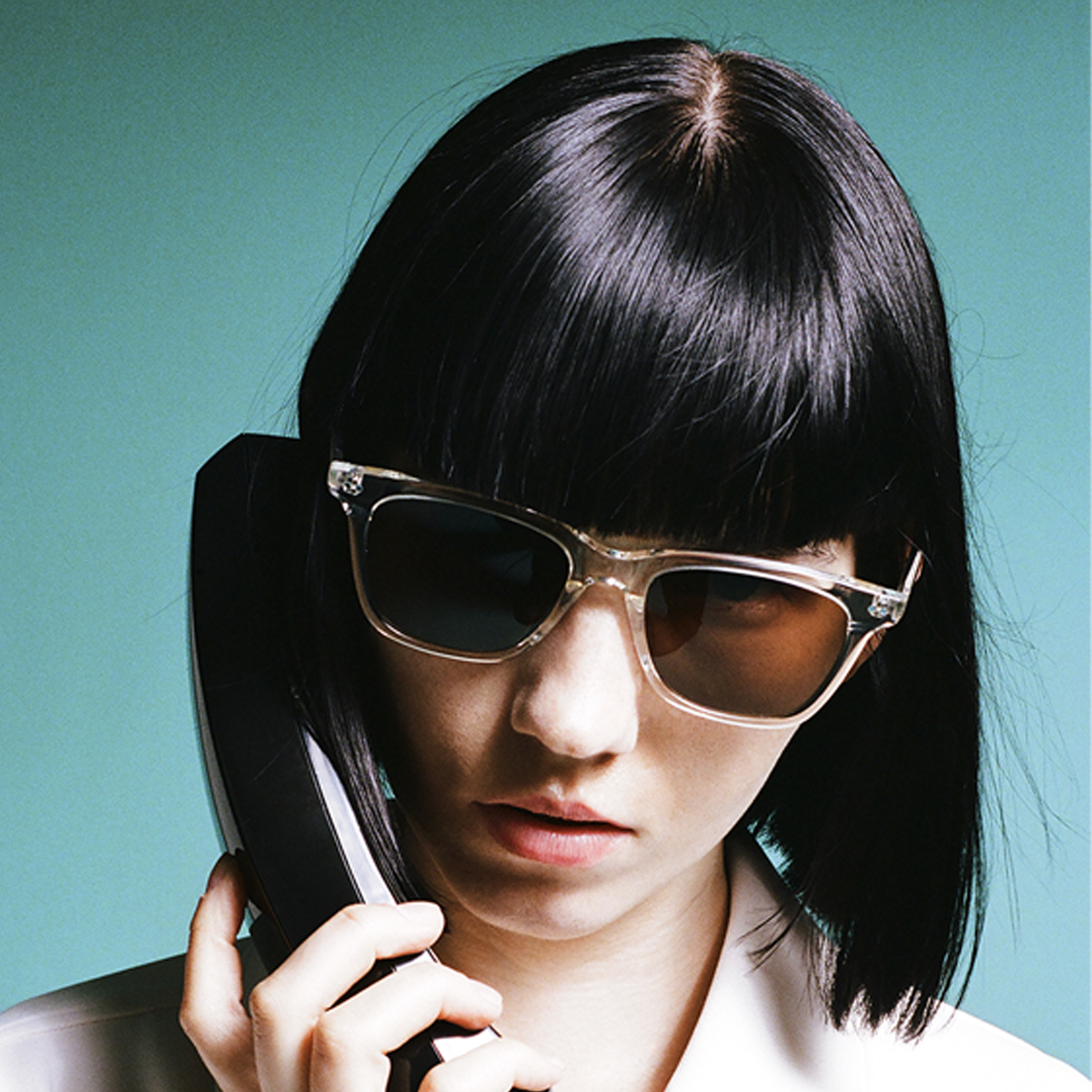 クリアイエロー