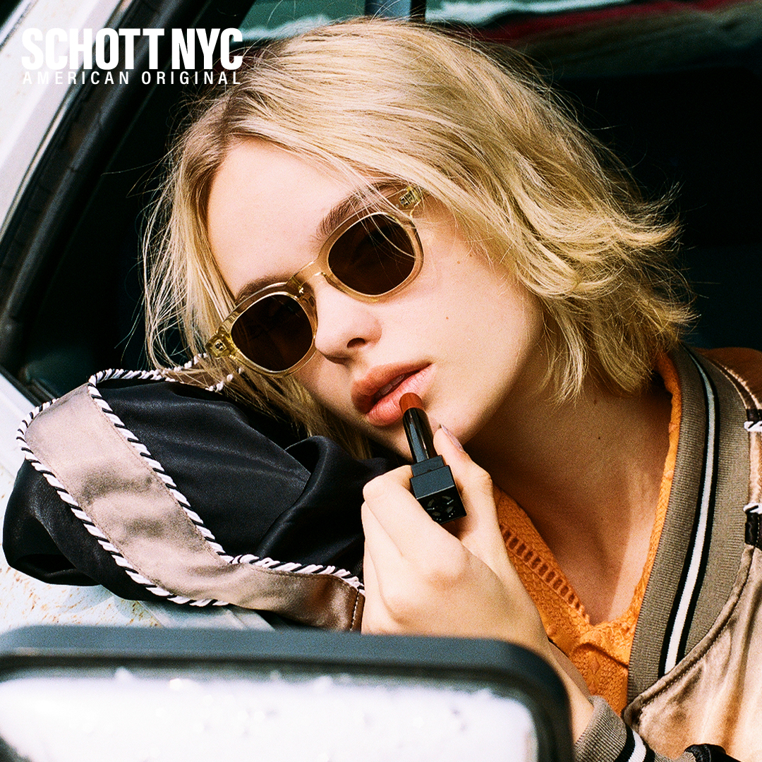 ライトイエロー 44