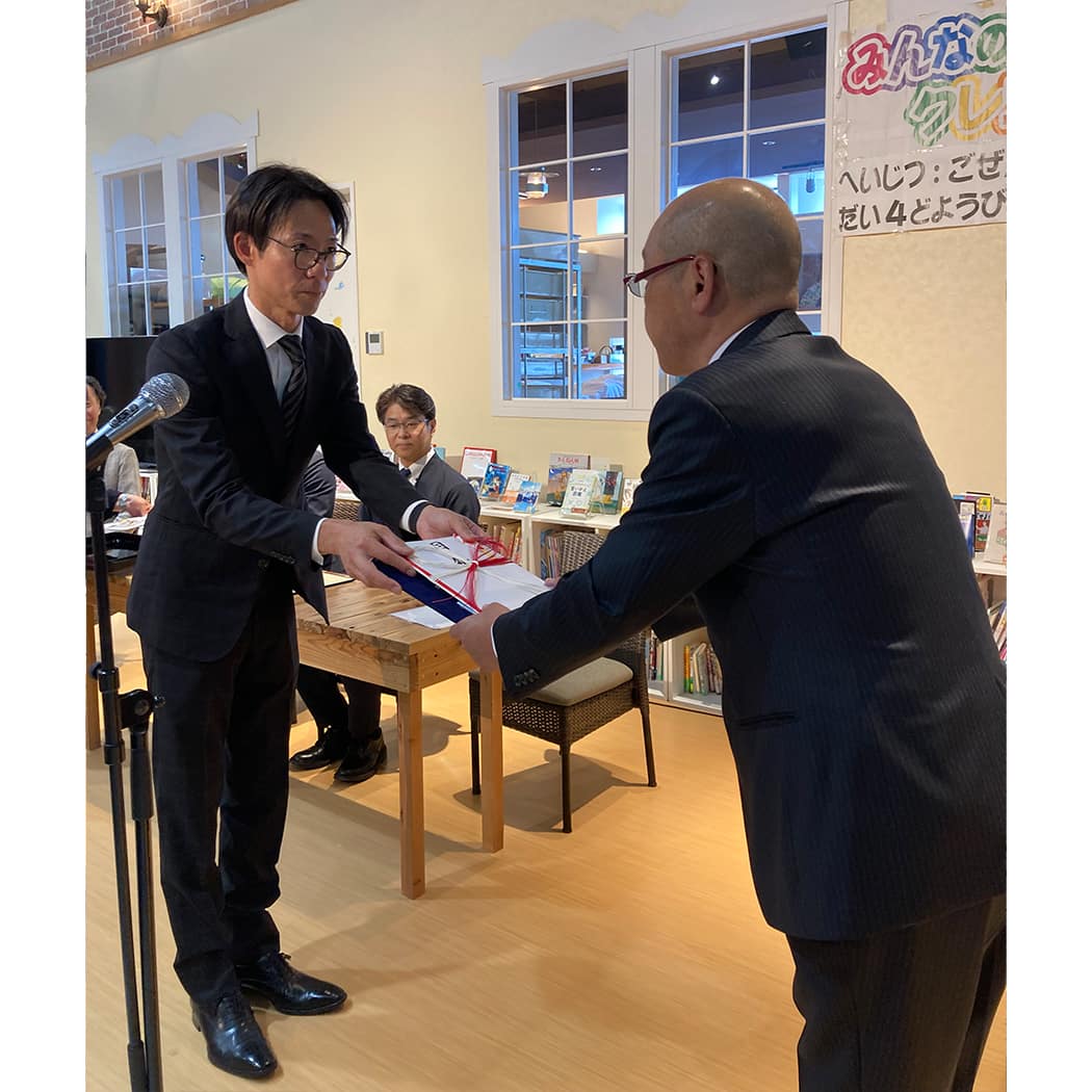 徳島 支援 パリミキ メガネ 購入 贈呈式 チャイルドライフサポートとくしま Creer