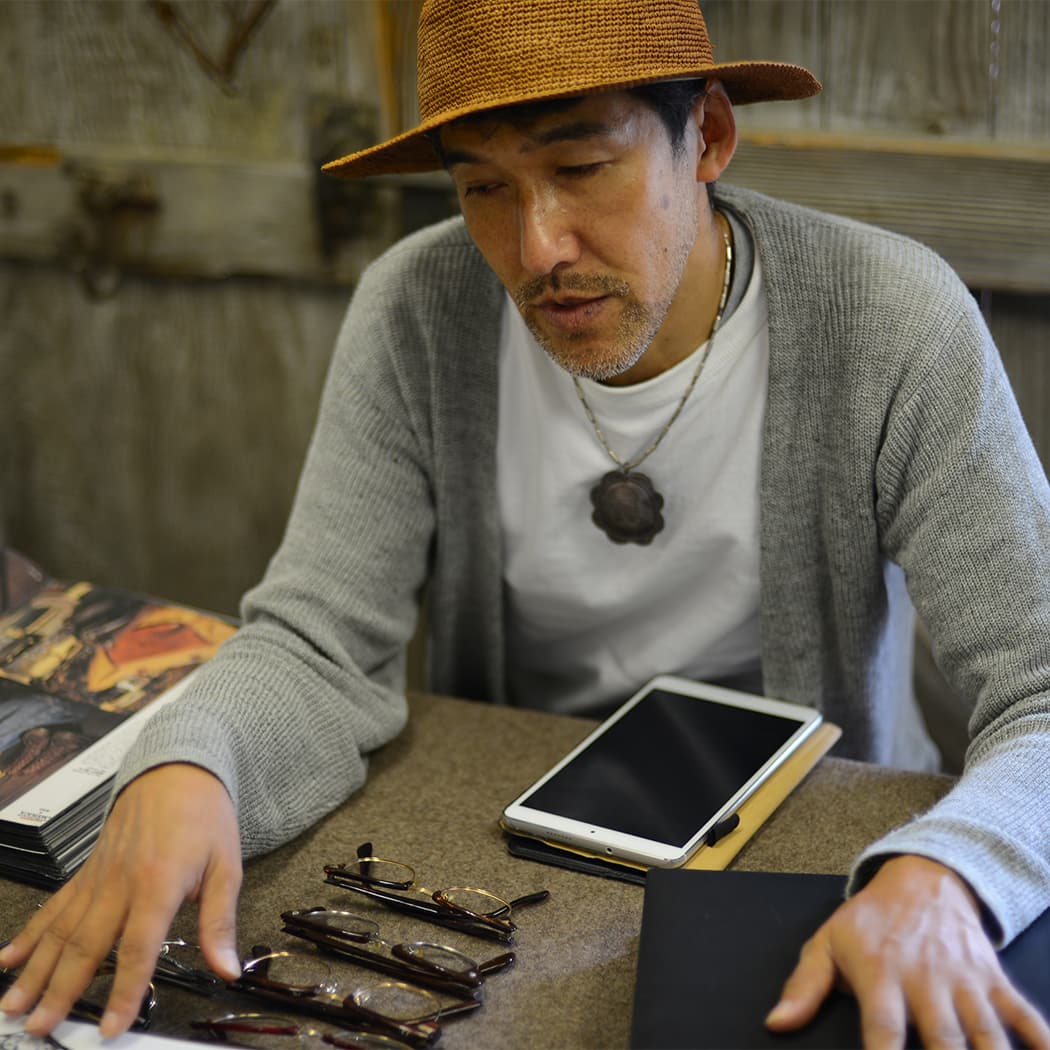 カオの履歴書　カメラマン　竹内さん