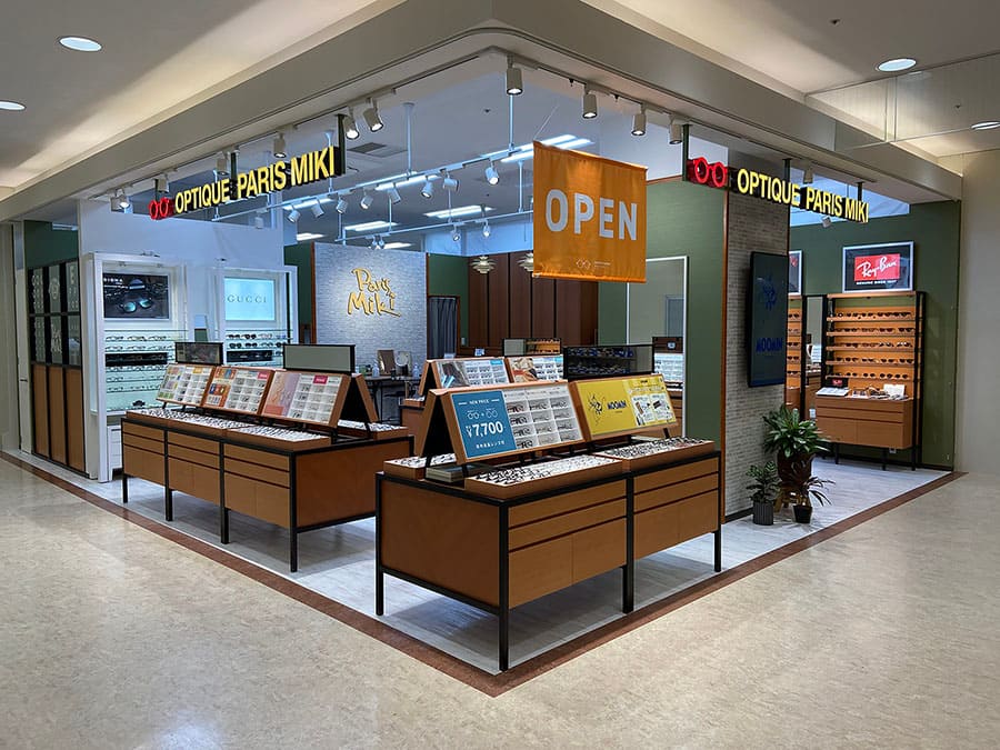 那覇メインプレイス店